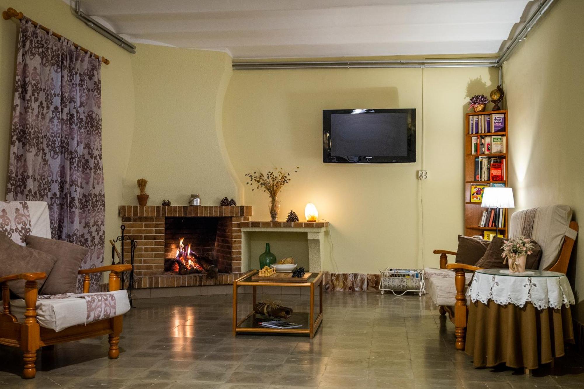 Hostal Montserrat Мунсень Екстер'єр фото