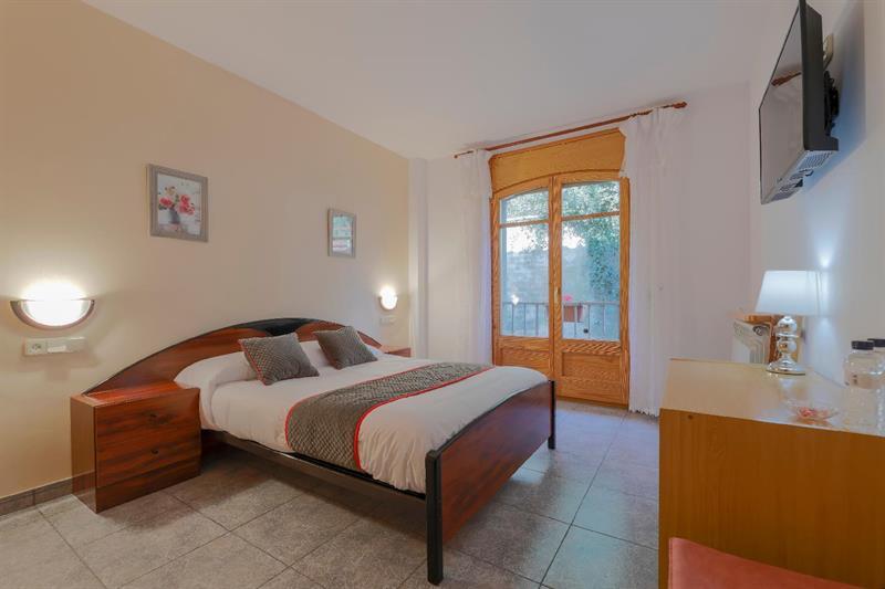Hostal Montserrat Мунсень Екстер'єр фото